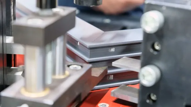 ROCA AP-2 – Mașină de îmbinat colțuri din aluminiu